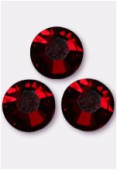 Strass 2058 SS34 7 mm siam F x12 Strass 2058 SS34 7 mm siam F x12