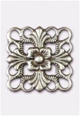 Estampe carrée 15x15 mm argent vieilli x1
