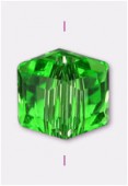 Cube Celebrity Crystal 6 mm peridot x4