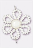 Pendentif rocaille fleur A 25 mm white / chalk white x1