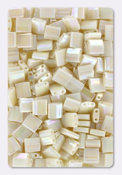 Miyuki Tila Beads Bianco Opaco 5x5 Mm - Perle A Due Fori, Sacchetto 7.2 Grammi - 2