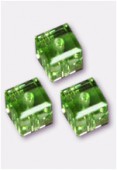 Cube 5601 6 mm peridot x2