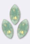 Navette 4228 10x5 mm chrysolite opal F x1