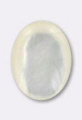 Nacre blanche cabochon 10x8 mm x1