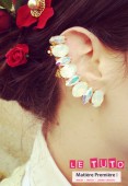 Ear cuff