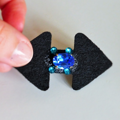 19 broche swarovski atelier matiere premiere 19 broche swarovski atelier matiere premiere