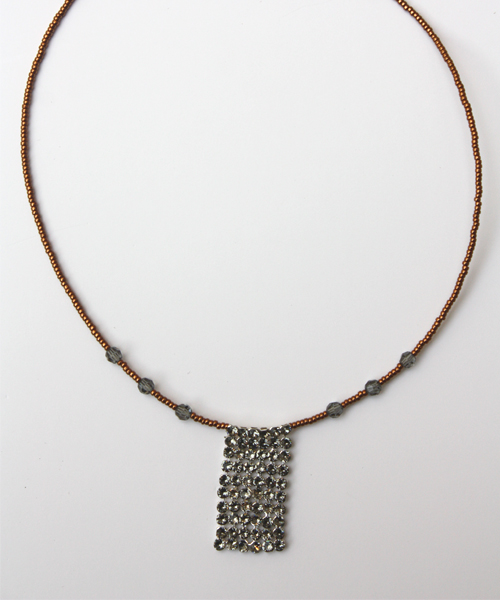 collier crystal mesh matiere premiere