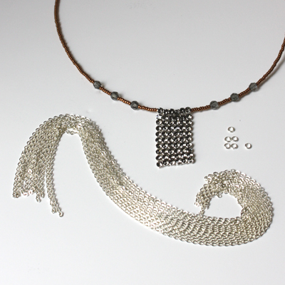 collier crystal mesh matiere premiere