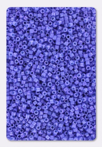 Image des perles Miyuki Delica Dyed opaque bright purple