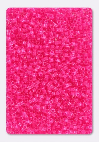 Image des perles Miyuki Delica Luminous wild strawberry